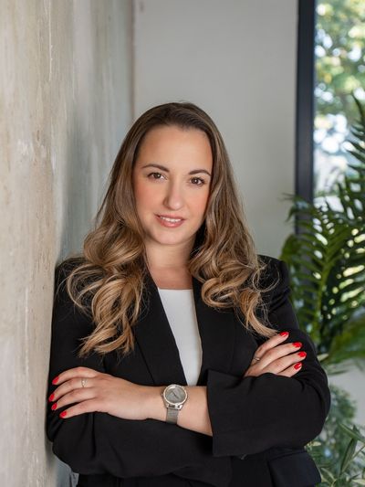 Smink fotózásra – letisztult, profi megjelenés